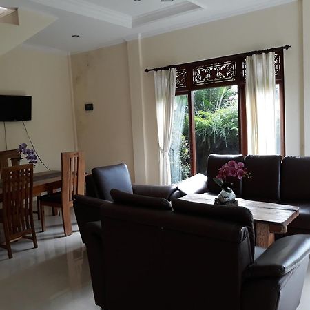 Villa Bungsil Gading Ουμπούντ Εξωτερικό φωτογραφία
